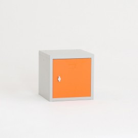 Vista frontal del casillero individual multibox naranja