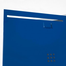 Zoom en la porta-etiquetas de la taquilla organizadora
