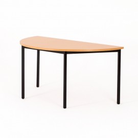 Vista de 3/4 de la mesa de oficina media luna color madera de haya y patas negras
