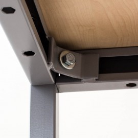 Vista debajo de la mesa rectangular polivalente color Madera de acacia clara y patas de aluminio