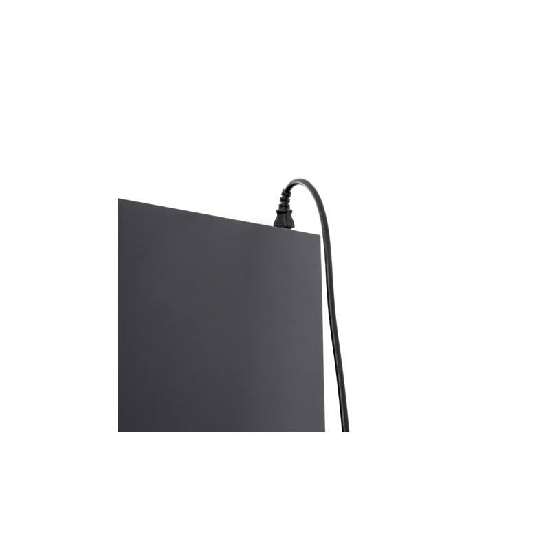 Zoom en el enchufe en la parte superior del Armario cargador para móviles y portátiles