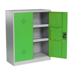 Vista general del armario fitosanitario Alt.115 cm 2 puertas verdes abiertas