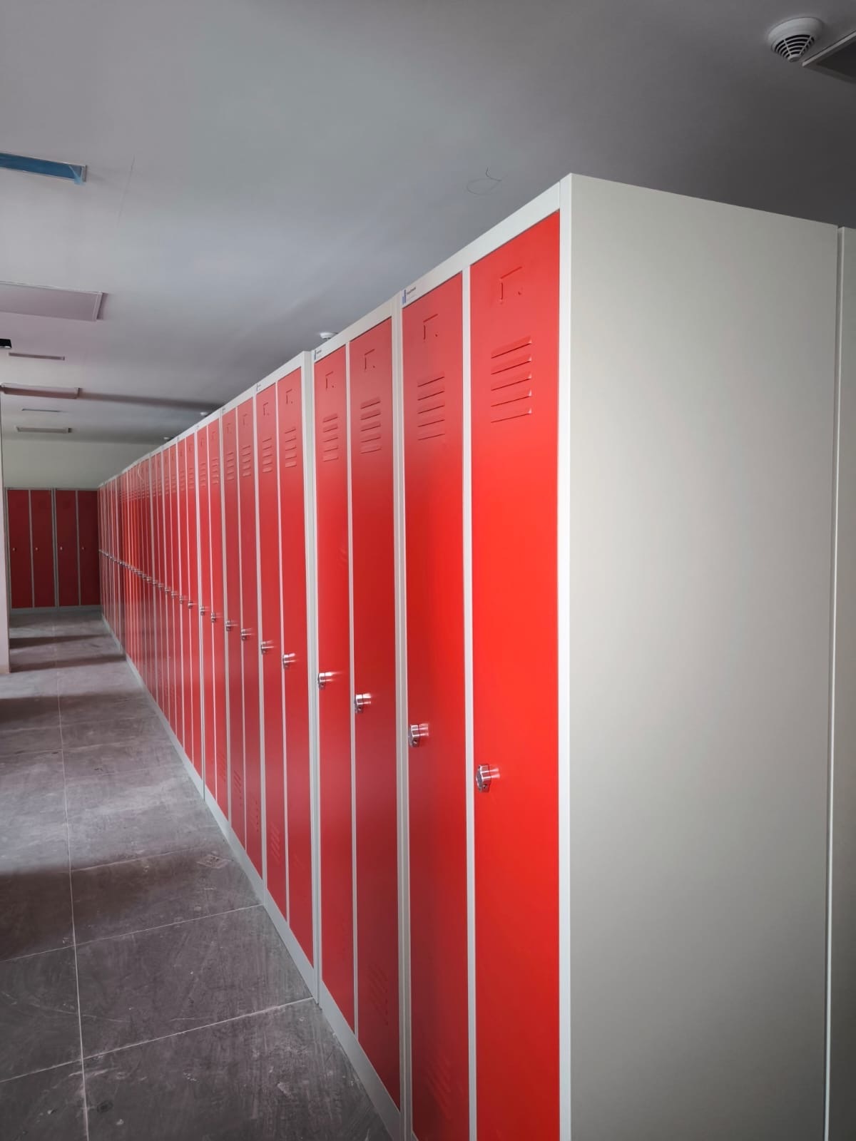 taquillas para la fábrica de automoción